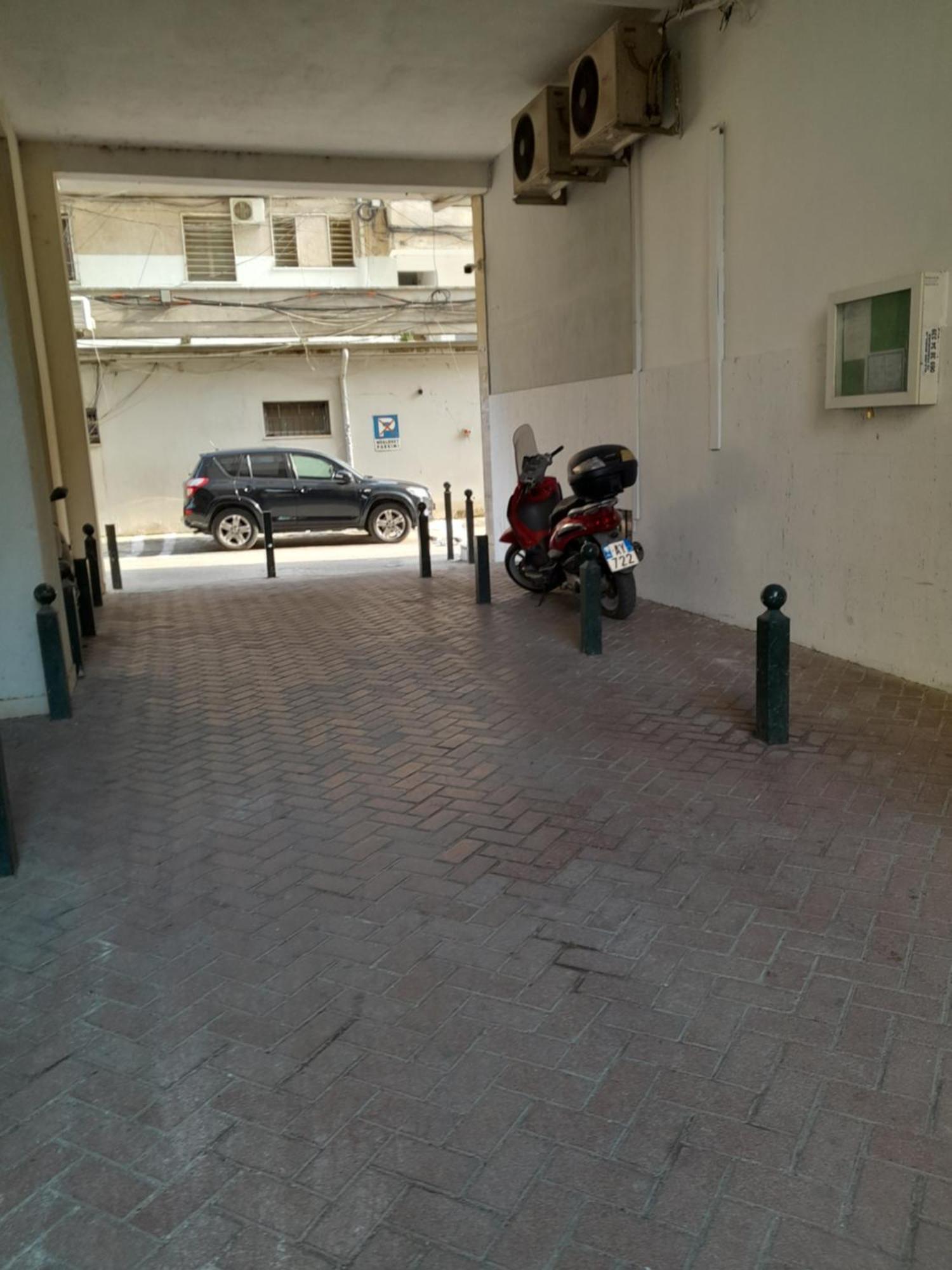 Kristi Apartments 01 地拉那 外观 照片