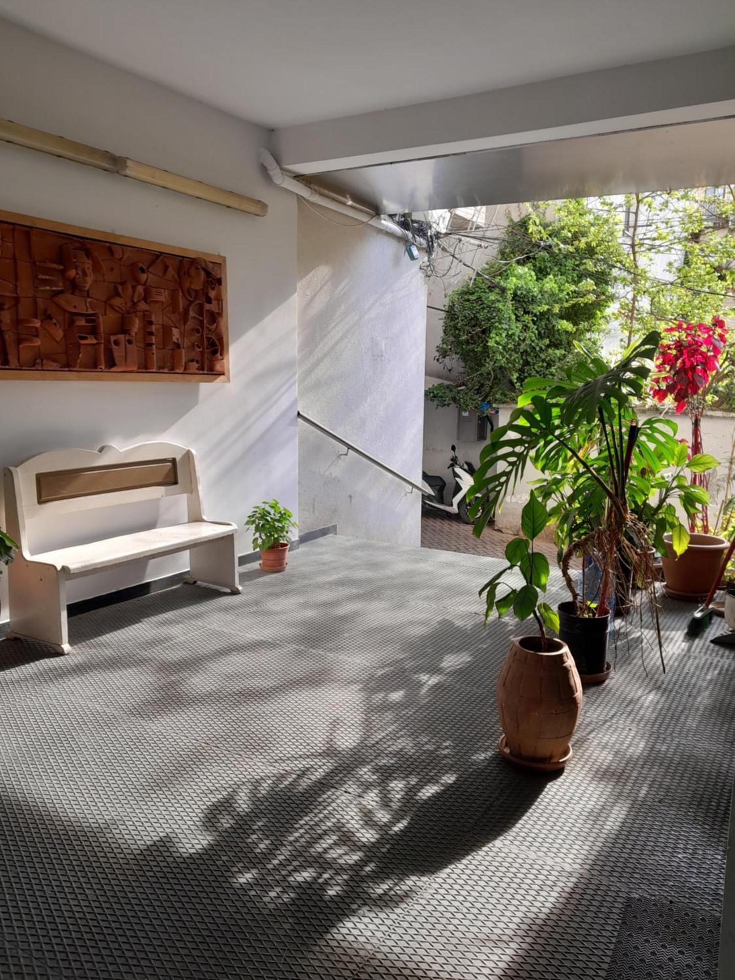 Kristi Apartments 01 地拉那 外观 照片